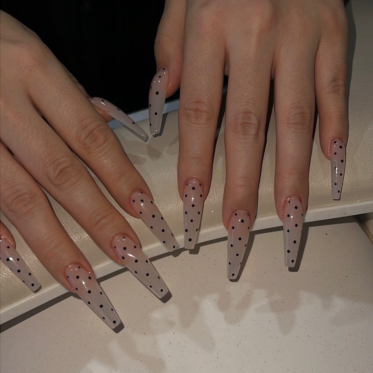 Minimalist Onyx Spotted Press On Nails - XL Coffin