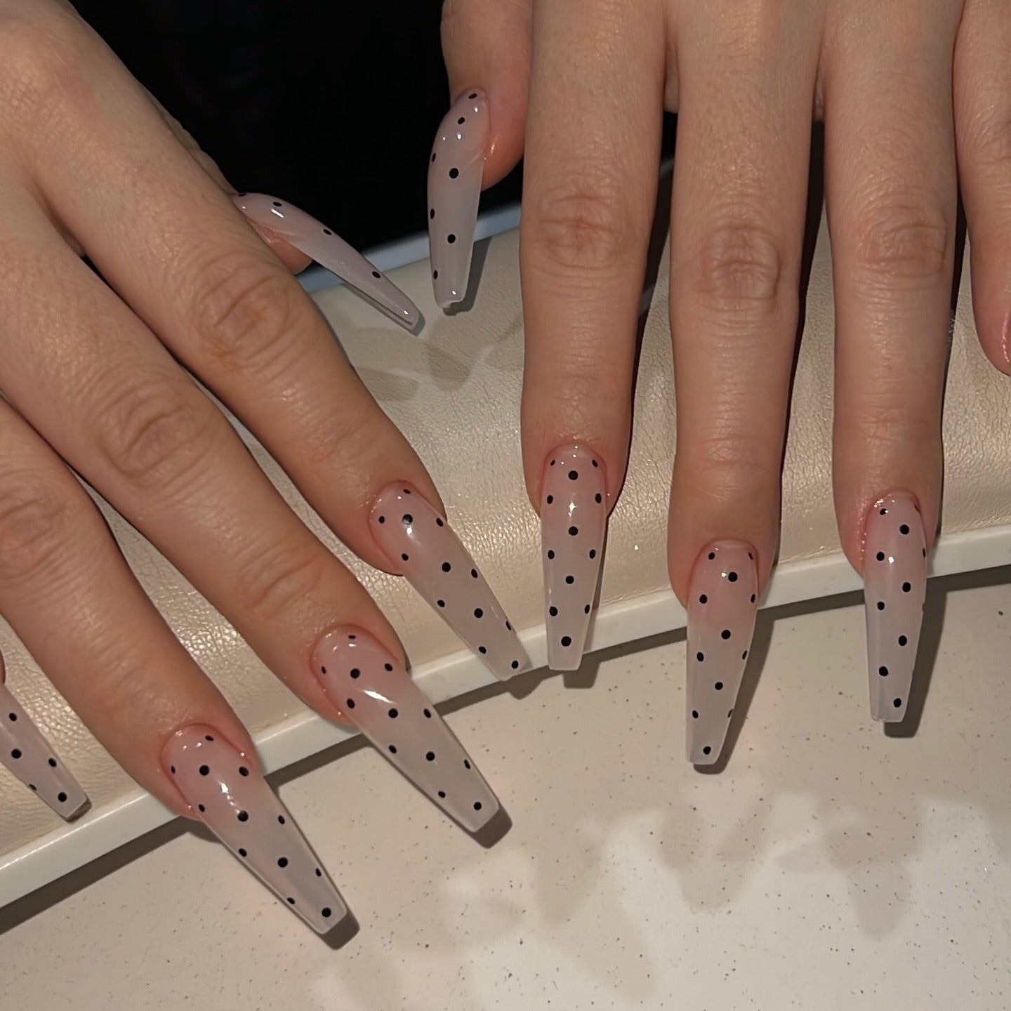 Minimalist Onyx Spotted Press On Nails - XL Coffin