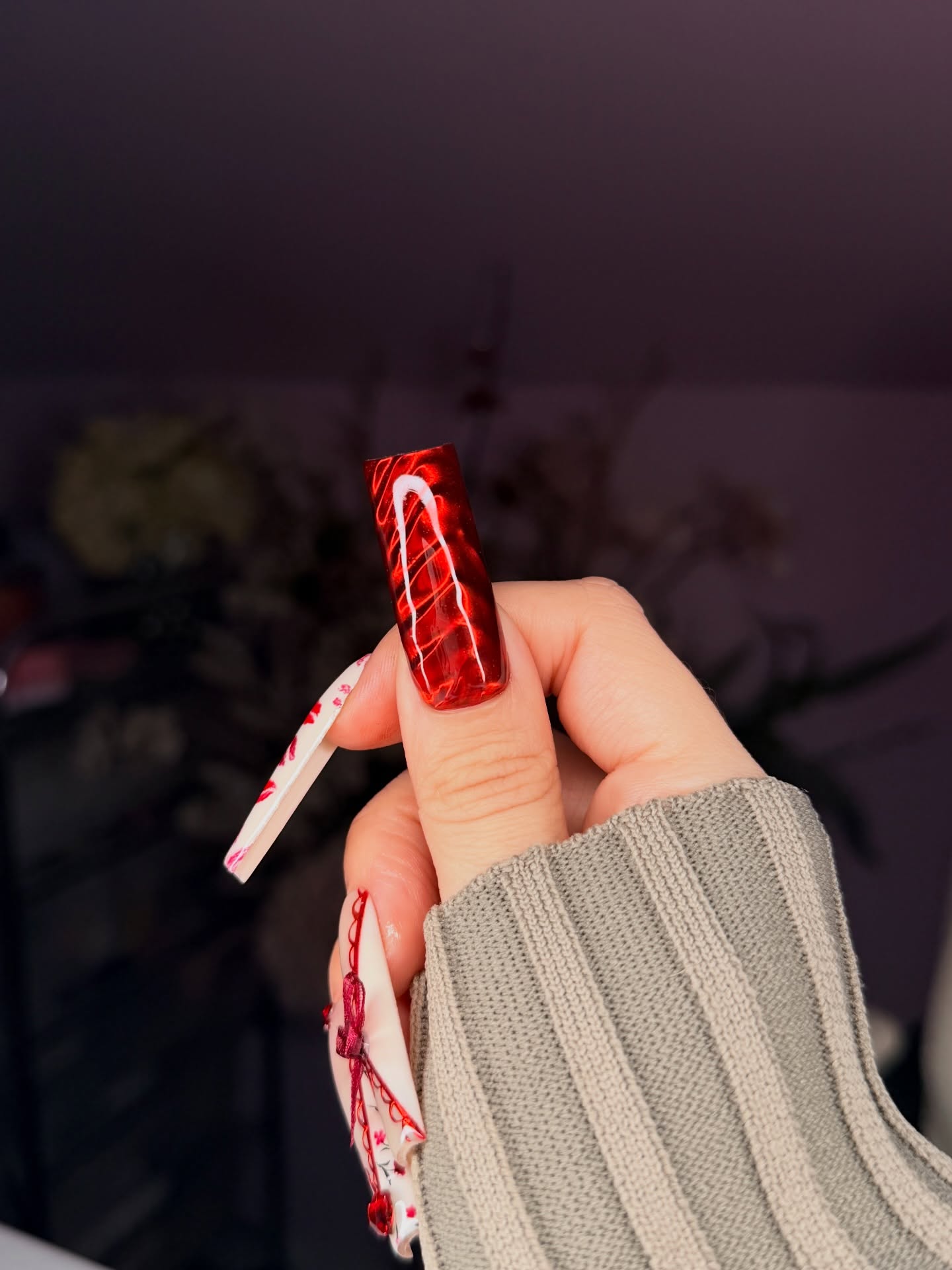 Romantic 3D Ribbon & Kiss Press On Nails - Long Square Luxury Set