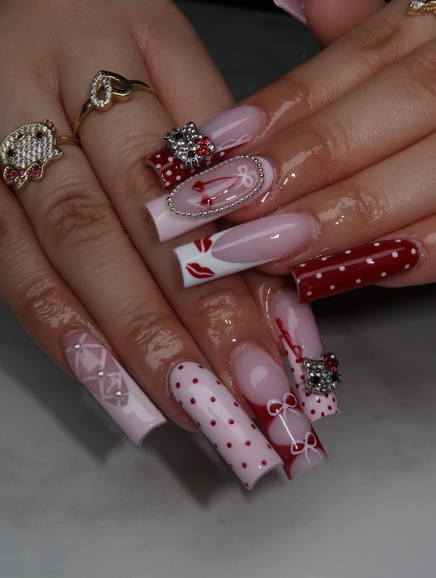 Hello Kitty Holiday Romance 3D Charm Press On Nails - XL Square